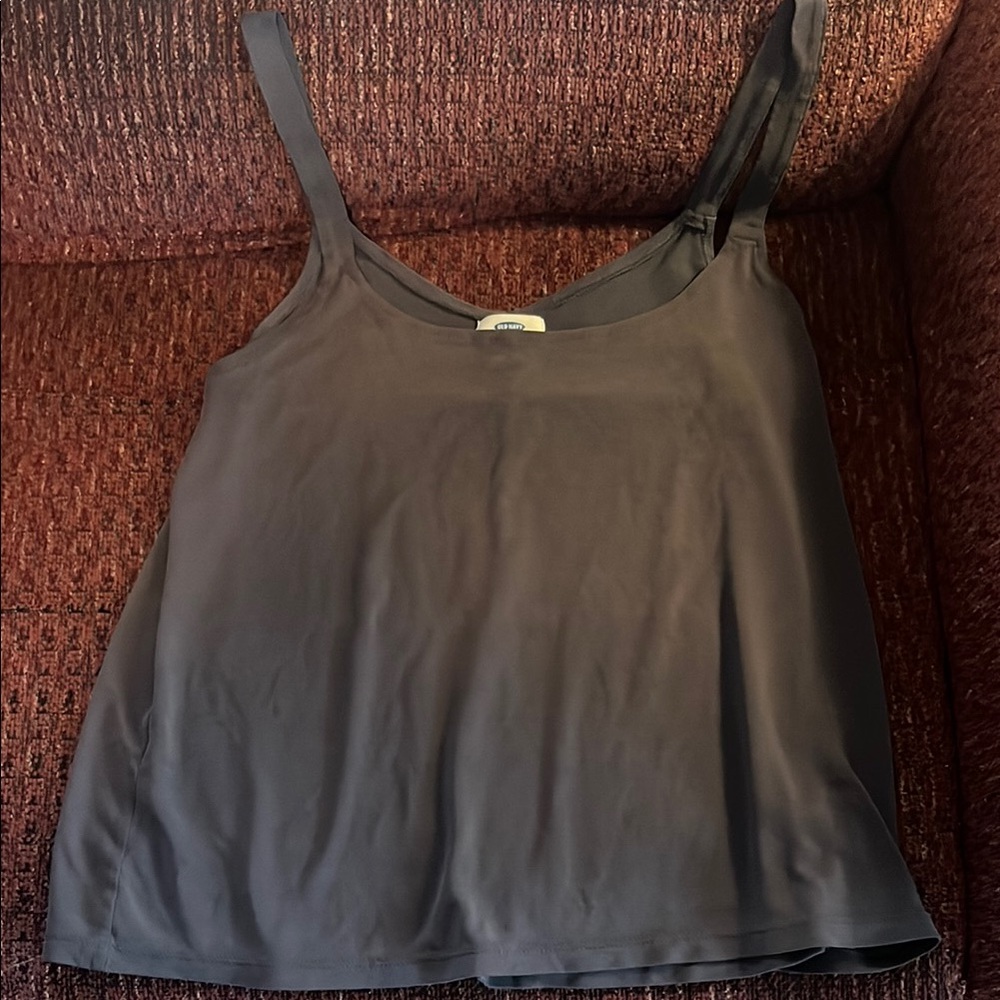 Women's Gray Sleeveless Top